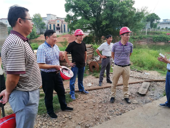 區政協領導親臨樟山新區溫泉項目指導工作